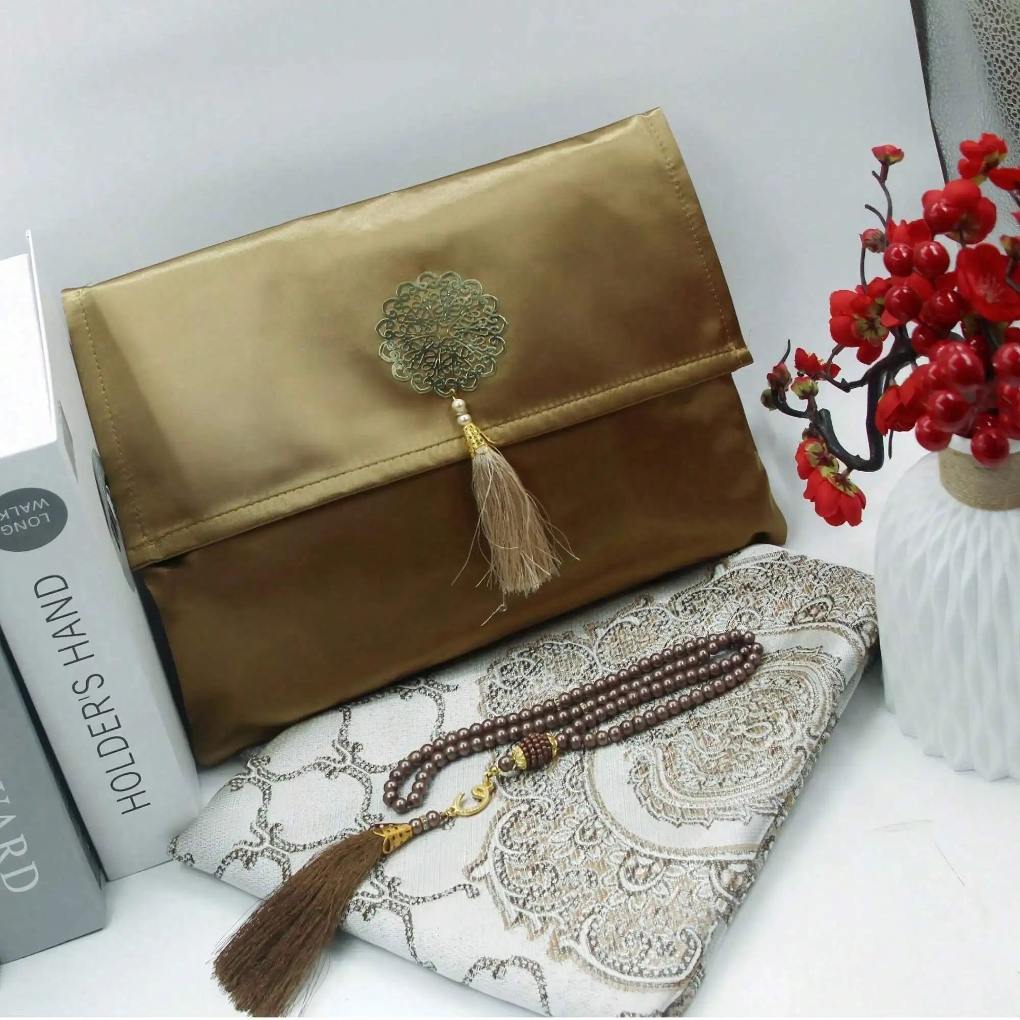 سجادة صلاة المسلمين مع الخرز ح - مراجعة Women Bags For Eid وسعره