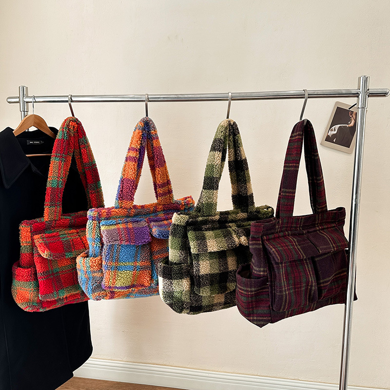 حقائب حمل من صوف الضأن للنساء  - مراجعة Women'S Tote Bags Designer وسعره