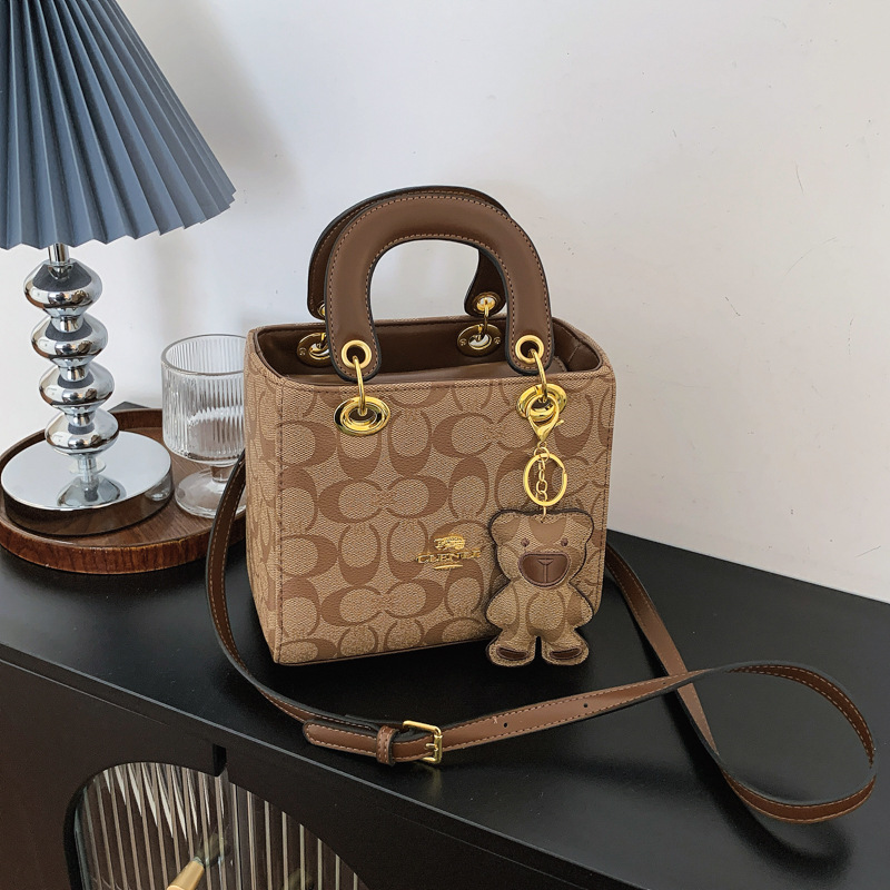 حقيبة نسائية فاخرة 2026 جديدة  - مراجعة Women'S Bags At M&S وسعره