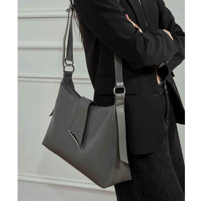 حقائب كتف كبيرة من جلد البقر ا - مراجعة Women'S Tote Bags Designer وسعره